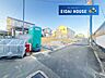 その他：前面道路含む外観