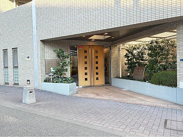 エントランスを拡大表示