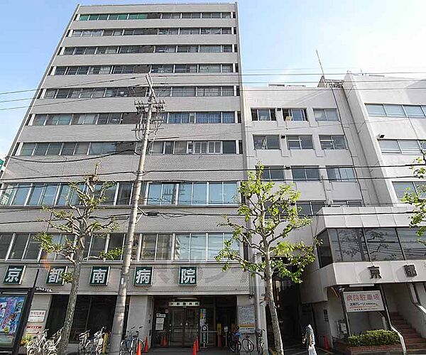 画像28:総合病院京都南病院まで922m 西大路七条の交差点を東に入って頂いた七条通り沿いにあります。