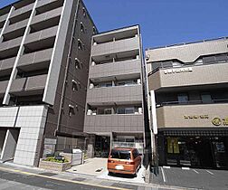 京都府京都市下京区佐女牛井町（醒ケ井通六条上る）（賃貸マンション1LDK・1階・40.67㎡） その1