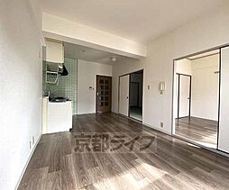 クレセントＫＹＫ 306 3階3LDKのリビング/ダイニング