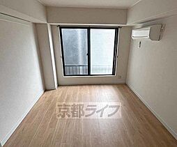 クレセント桂 2階1Kのリビング/ダイニング