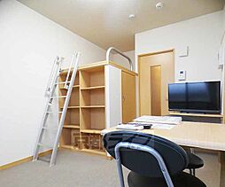 レオパレスＴＹＫ壬生 105 1階1Kのリビング/ダイニング