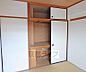 収納：広々とした収納です。