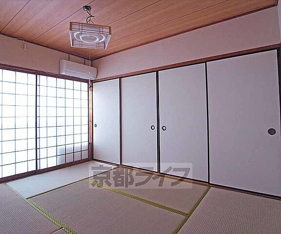 寝室