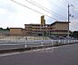 周辺：大住中学校まで885m