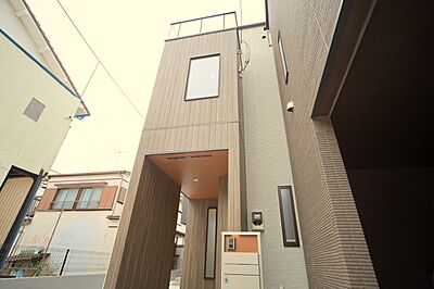 外観：ＪＲ南武線「鹿島田」駅まで、平坦徒歩16分の立地です♪