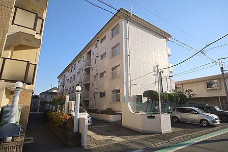 東急新横浜線「新綱島」駅にも、徒歩16分となっております♪