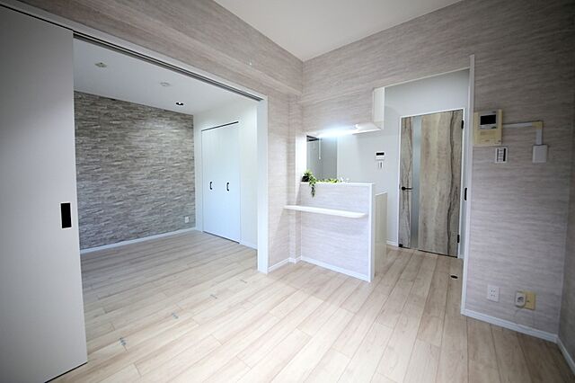 リビング/ダイニング ウィン多摩川 1階/-