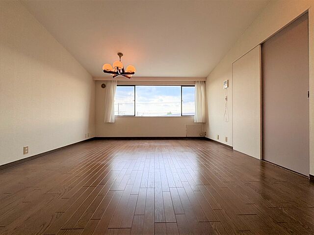 リビング/ダイニング 調布ハウスＨ棟 2階/-