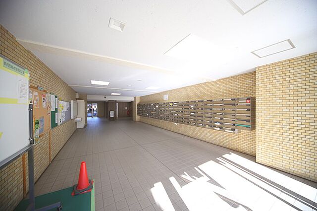 エントランス ライオンズマンション調布Ｃ棟 3階/-