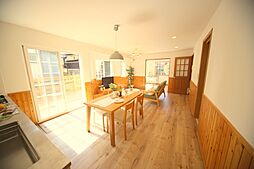 リビング/ダイニングの画像