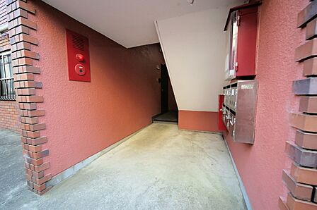 周辺は平坦地で、生活便利な住環境となっております♪