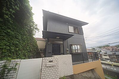 外観:東急田園都市線「青葉台」駅まで、徒歩15分です! 外観:東急田園都市線「青葉台」駅まで、徒歩15分です!