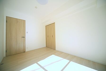 洋室約5．5帖は、お子様部屋にいかがでしょうか♪