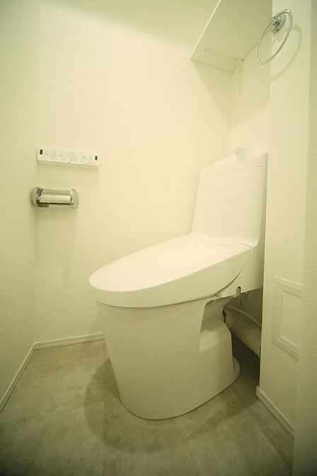 温水洗浄機能付きトイレで、いつも快適にお使いいただけます♪