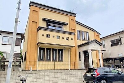 外観:令和2年3月築の注文住宅です! カースペース2台です♪ 外観:令和2年3月築の注文住宅です! カースペース2台です♪