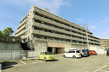 「ライオンズガーデンヒルズ宮前平」新耐震基準のマンションです!