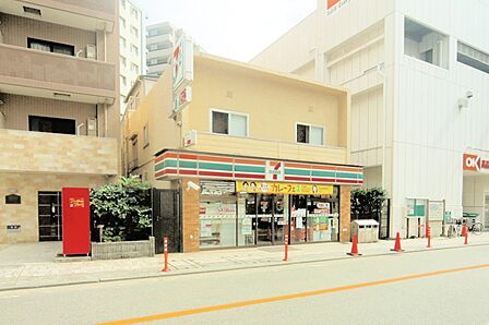 コンビニ 20m セブンイレブン川崎本町2丁目店
