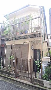 外観:京王線「下高井戸」駅まで、徒歩5分の便利な立地です! 外観:京王線「下高井戸」駅まで、徒歩5分の便利な立地です!