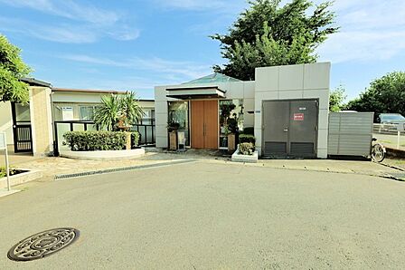 総戸数96戸です！　新耐震基準のマンションです♪