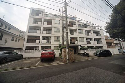 外観:東急大井町線「北千束」駅まで、徒歩3分の便利な立地です♪ 外観:東急大井町線「北千束」駅まで、徒歩3分の便利な立地です♪