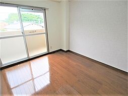 ラピスタウン吉見 303 3階3LDKのリビング/ダイニング