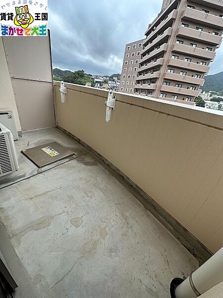 ベガ岩屋ツインタワー