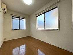 モンシャトー 2階1Kのリビング/ダイニング