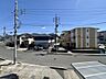 その他：前面道路は広く閑静な住宅街に位置します