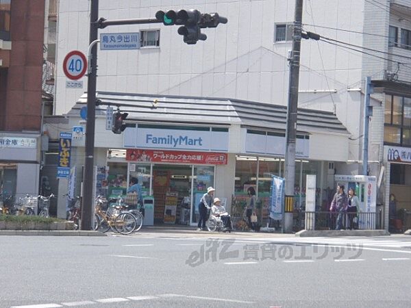 画像20:ファミリーマート　烏丸今出川店まで750メートル