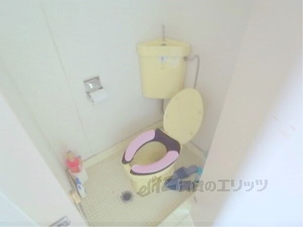 画像24:共同トイレ