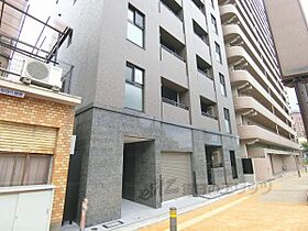 京都府京都市下京区五条通堀川東入る中金仏町（賃貸マンション1LDK・2階・43.24㎡） その1