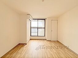 京阪本線 出町柳駅 バス6分 銀閣寺道下車 徒歩6分の賃貸マンション 3階1Kのリビング/ダイニング