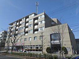 3 / 22