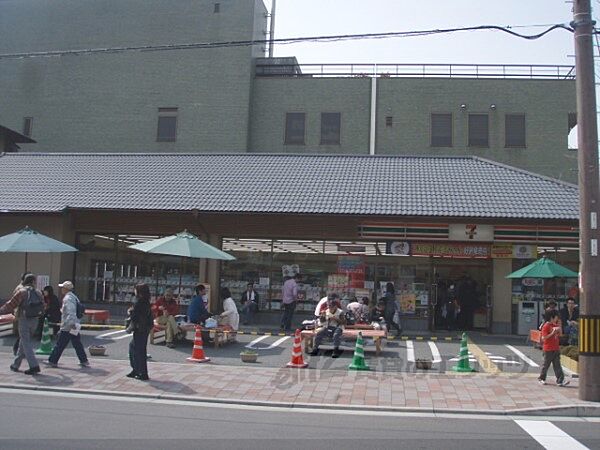 画像24:セブンイレブン　平安神宮前店まで350メートル