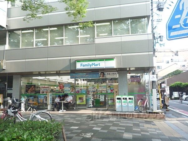 画像5:ファミリーマート　京都堺町御池店まで40メートル