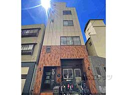 エリントンズハウス