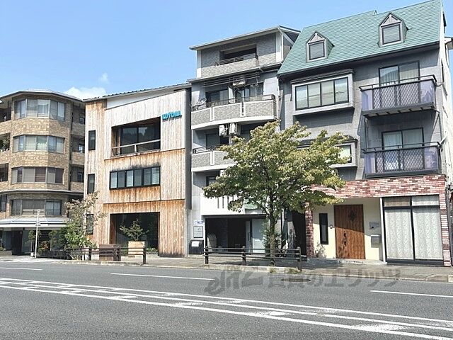 7 / 13