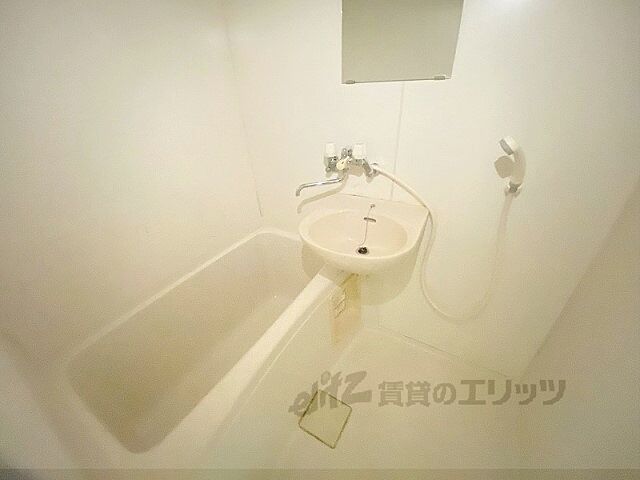 浴室