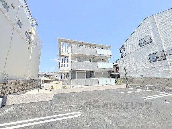 メゾン　ド　アジュール 303｜京都府京都市右京区花園艮北町(賃貸アパート1LDK・3階・41.85㎡)の写真 その1