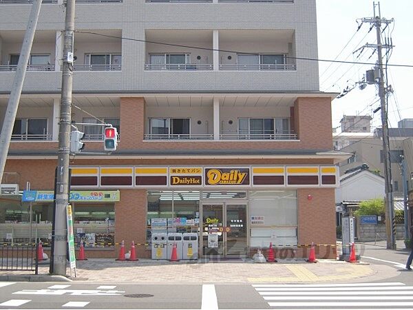 画像19:デイリーヤマザキ　鞍馬口店まで300メートル