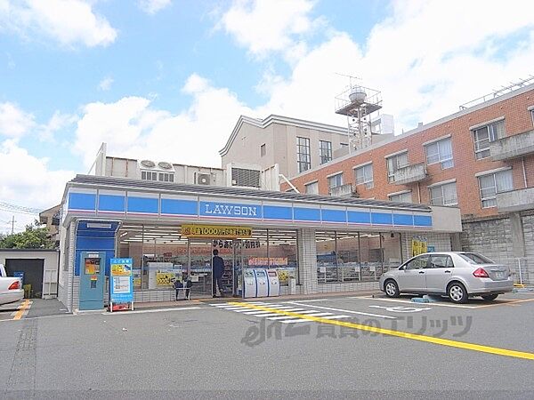 画像21:ローソン　西院春日通店まで150メートル