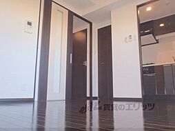 阪急京都本線 西京極駅 徒歩1分の賃貸マンション 4階1Kのリビング/ダイニング