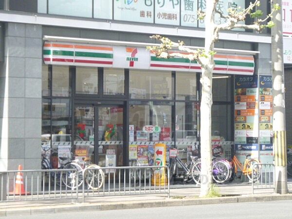 セブンイレブン　京都大宮後院通店まで140メートル