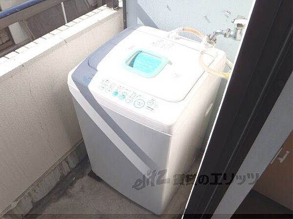 画像11:洗濯機置場
