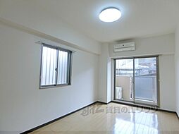 ベルヌーブ森神VI 1階1LDKのリビング/ダイニング