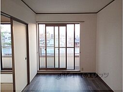 メゾン　パ・ドゥ・ドゥー 202 2階2DKのリビング/ダイニング