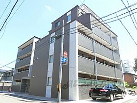 京都府京都市南区東九条東札辻町（賃貸マンション1K・1階・24.00㎡） その1