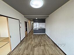 JR東海道・山陽本線 西大路駅 徒歩14分の賃貸マンション 7階3DKのリビング/ダイニング